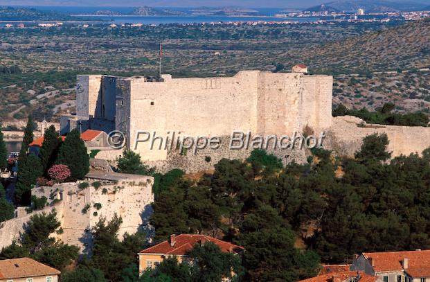 croatie 21.jpg - Forteresse Sainte-Anne (Tvrdjava Sveti Ana)Sibenik, Dalmatie du NordCroatie